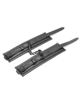 Ohmama Fetish - Handgelenkbeschränkungen BDSM