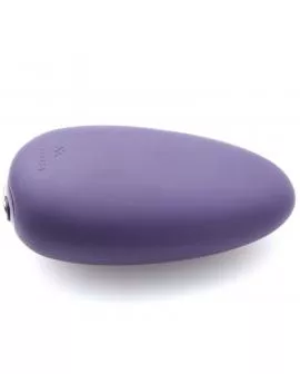 JE JOUE - VIBRIERENDES MASSAGER LILA